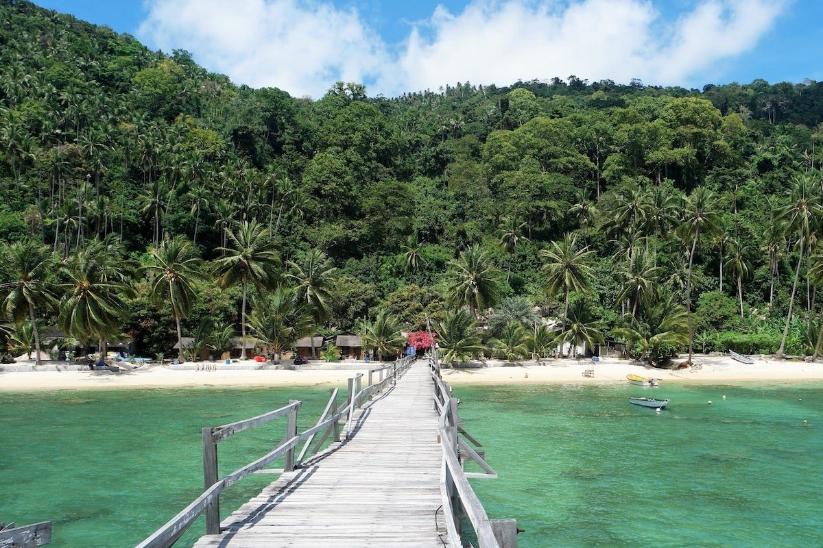 aur island (pulau aur)