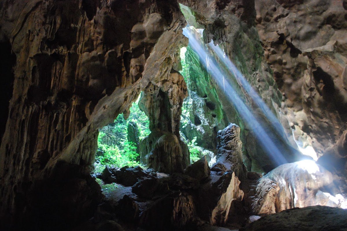 kota gelanggi caves