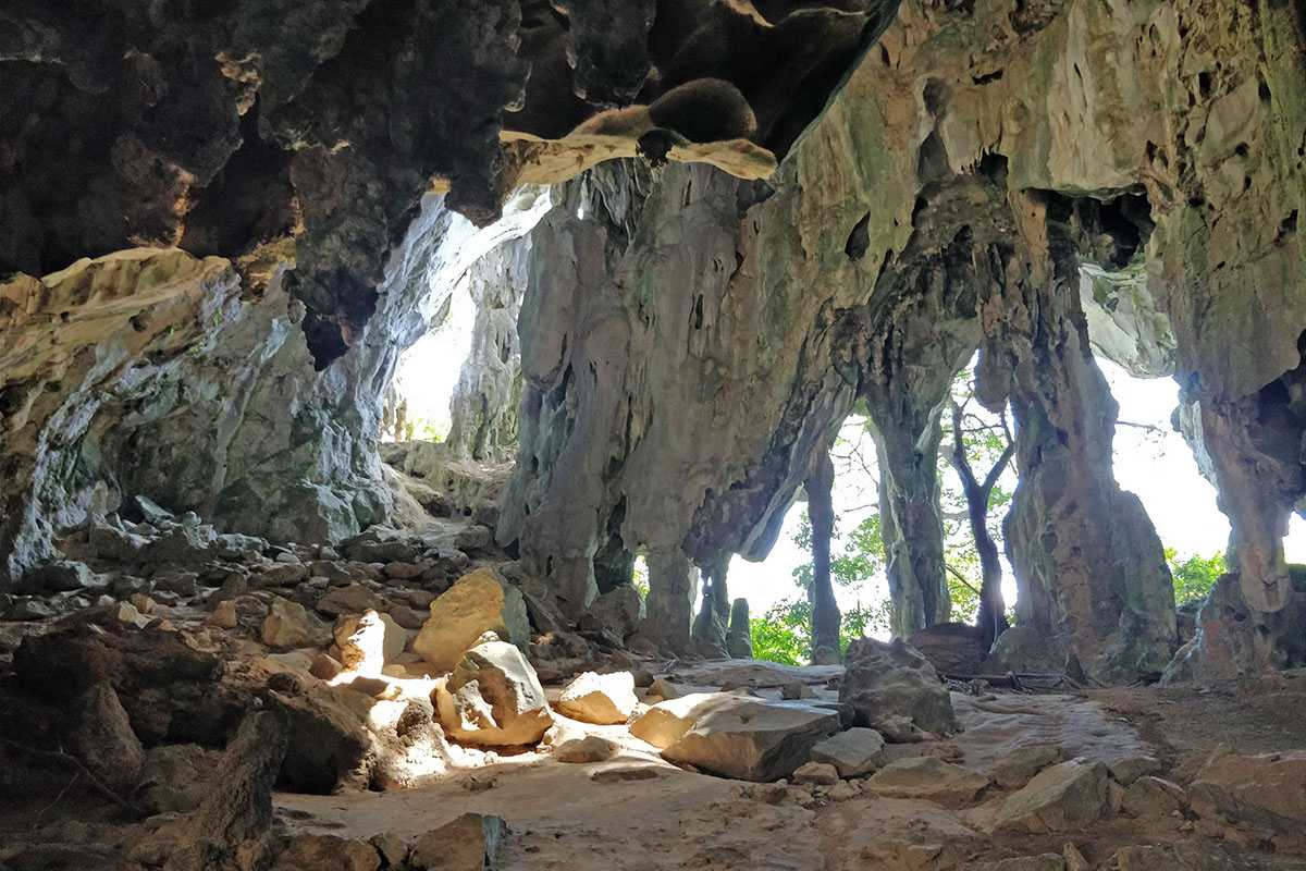 Charas Cave (Gua Charas)