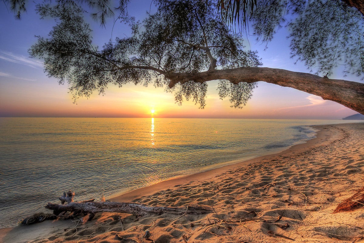 Penarik Beach (Pantai Penarik)