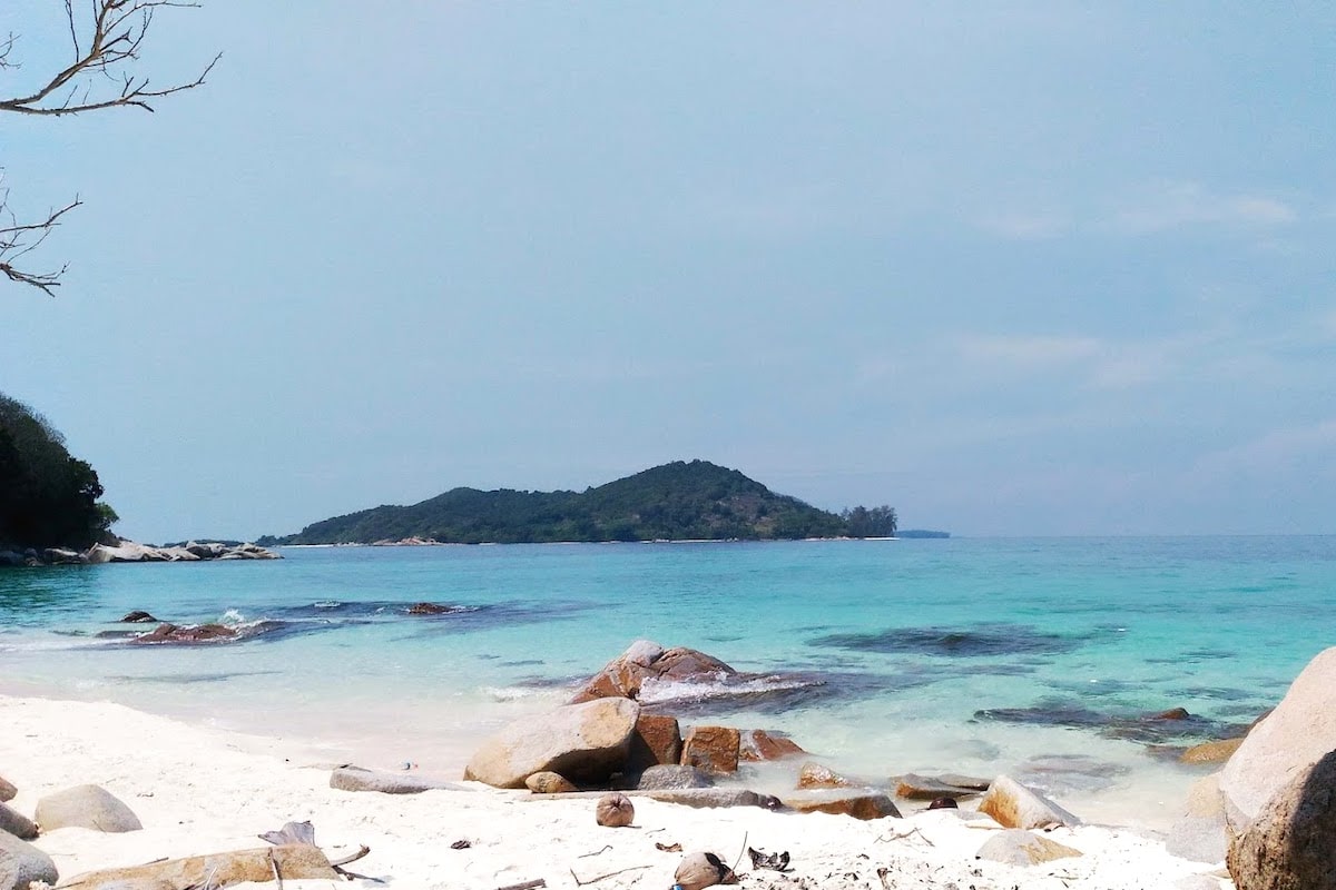 Hujung Island (Pulau Hujung)