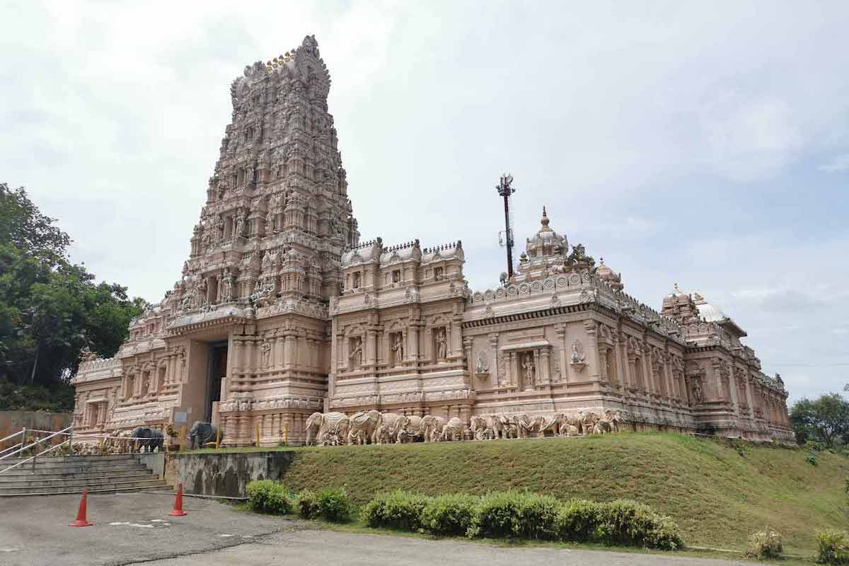 Kuil Sri Shakti Devasthanam