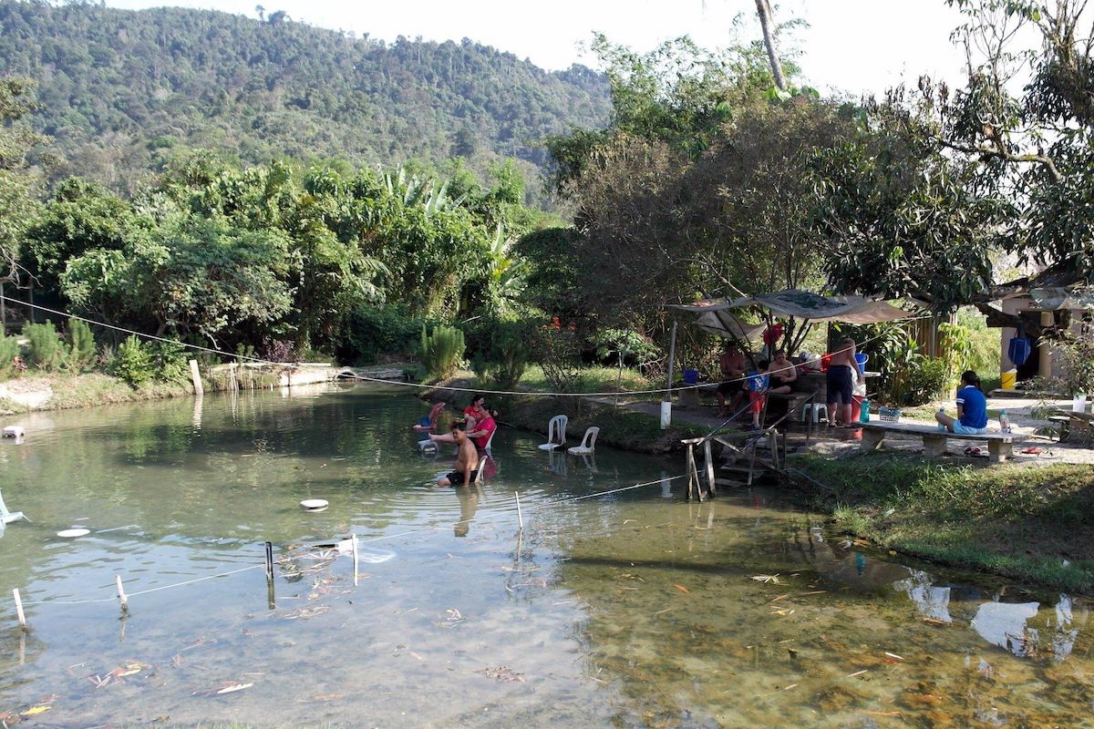 Sungai Serai Hot Spring (Kolam Air Panas Sungai Serai)