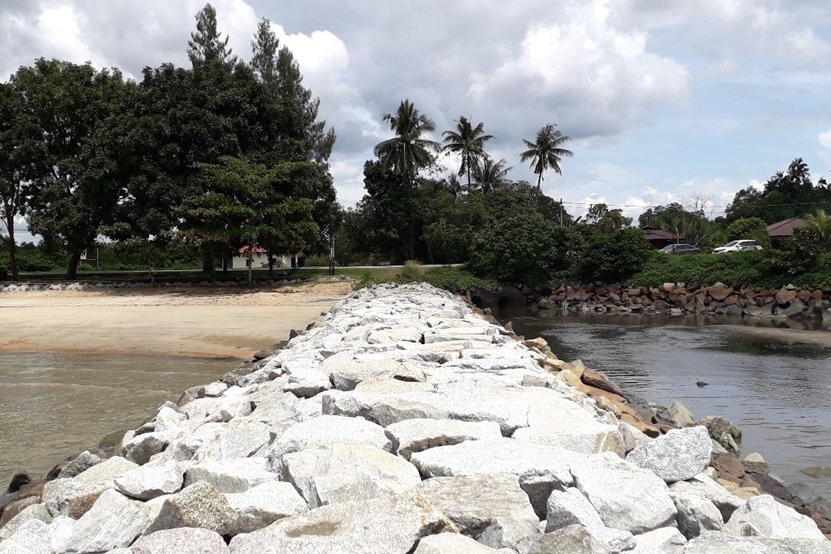 Sungai Tuang Beach (Pantai Sungai Tuang)