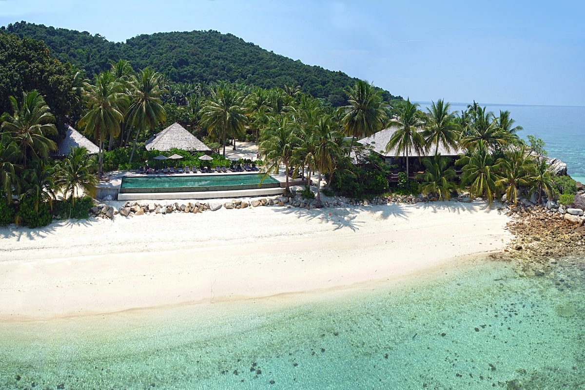 Babi Tengah Island (Pulau Babi Tengah)